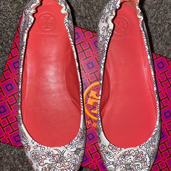 ❌Tory Burch SOLD❌ - Picture 2 of 11